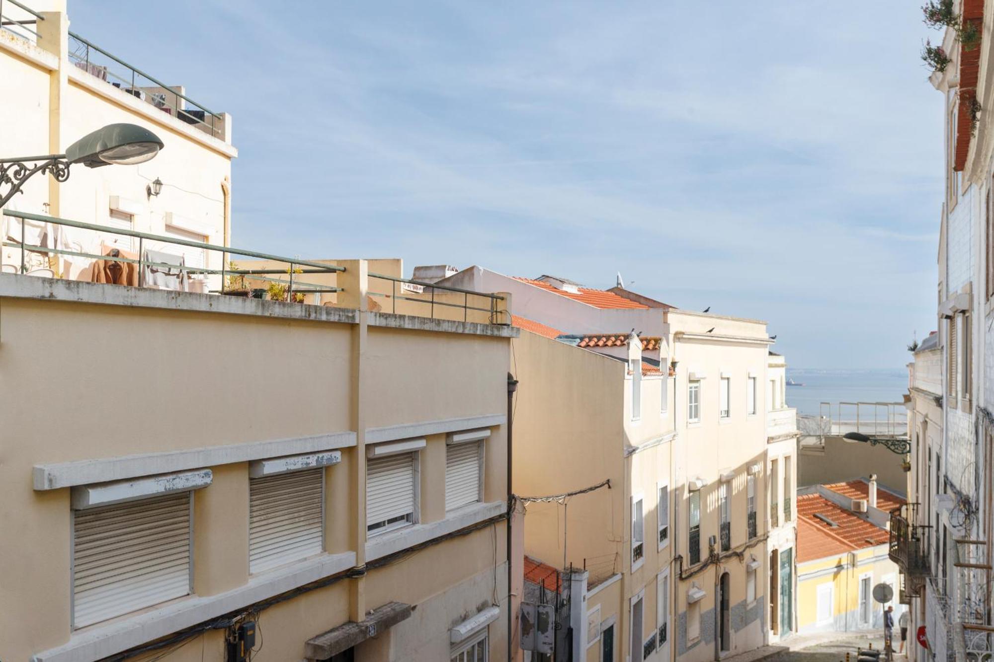 Barbadinhos Apartments In Lisbon Historic Neighborhood Buitenkant foto