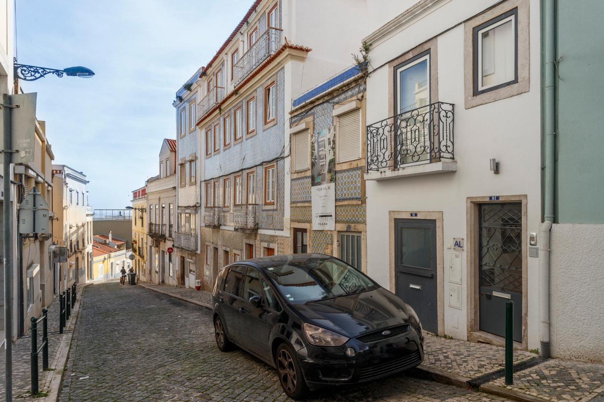 Barbadinhos Apartments In Lisbon Historic Neighborhood Buitenkant foto